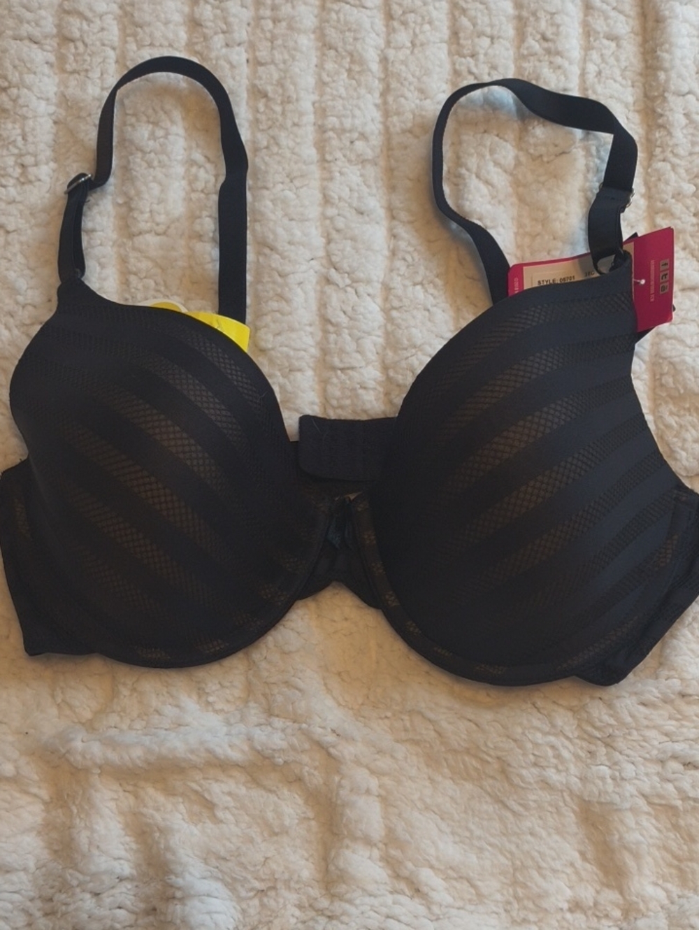 Maidenform Black Striped T-Shirt Bra